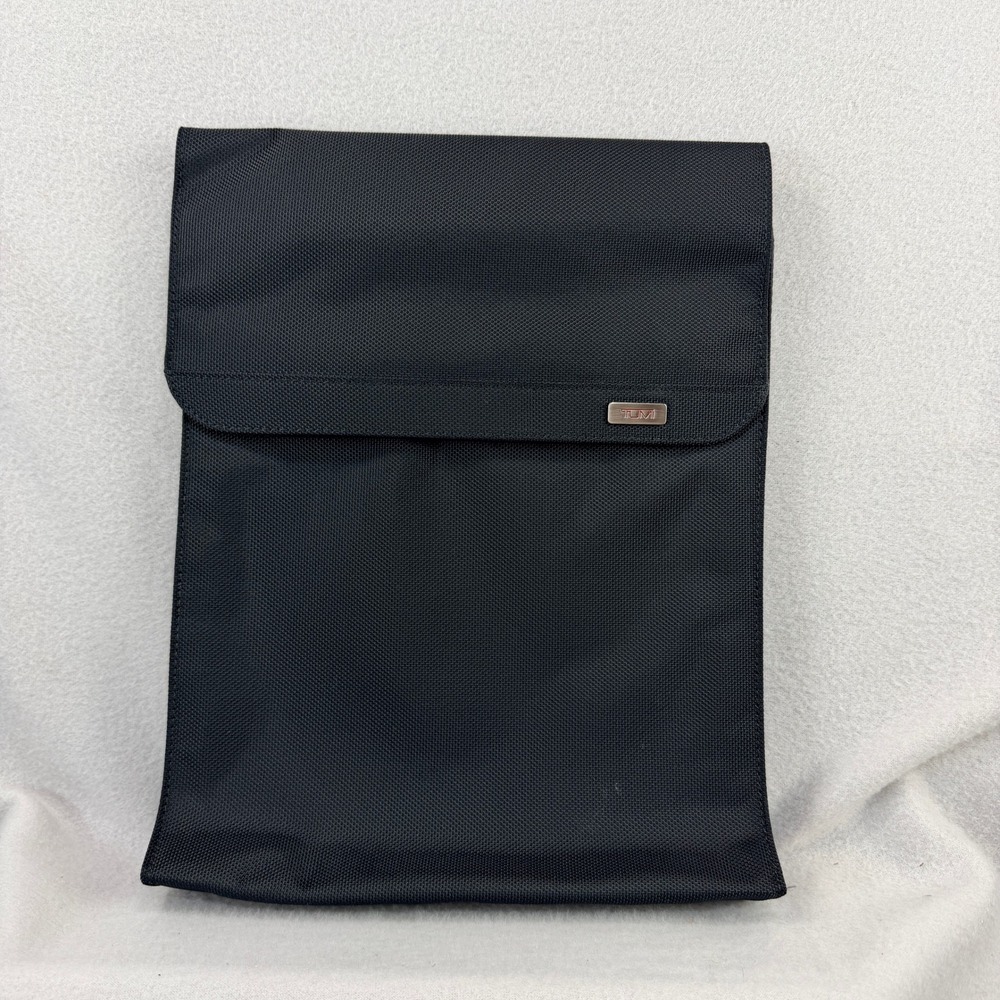 Tumi Black Ballistic Nylon Expandable Document Portfolio Sleeve Bag Vertical